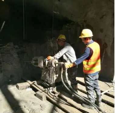 蔚县水下抗分散灌浆料特点 水下不分散注浆料介绍